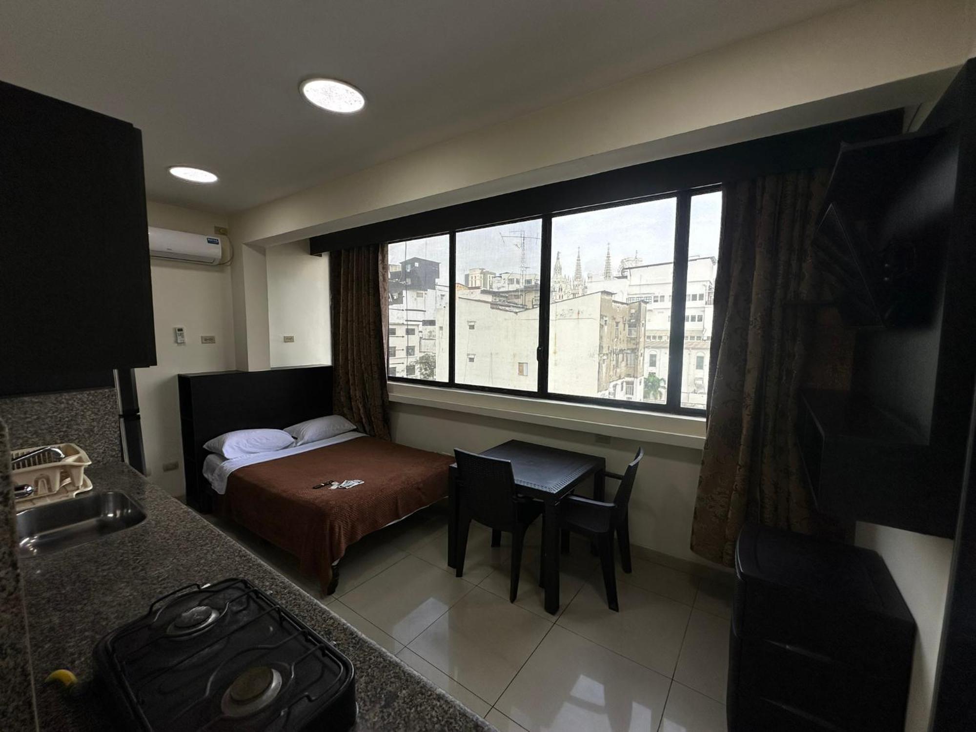 グアヤキルResidencia Terrerosアパートメント エクステリア 写真
