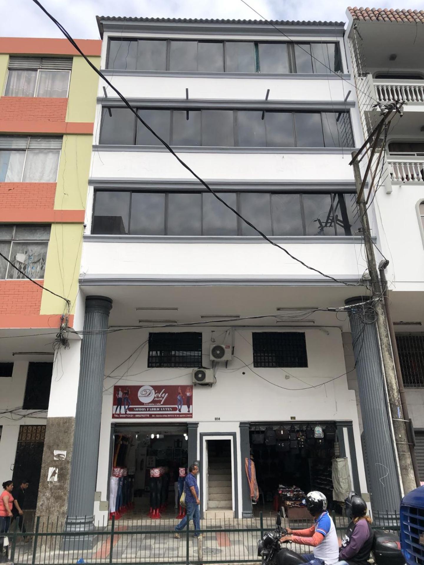グアヤキルResidencia Terrerosアパートメント エクステリア 写真