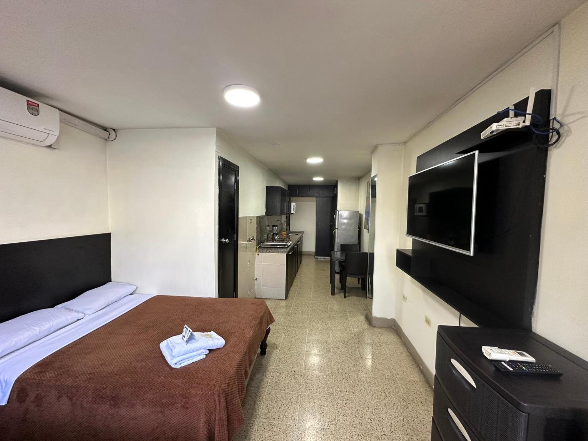 グアヤキルResidencia Terrerosアパートメント エクステリア 写真